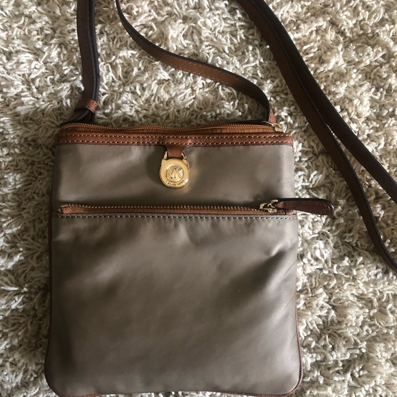 Michael Kors Crossbody Bag - Picture 1 of 5